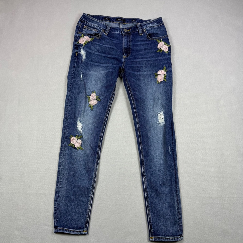 Miss Me Ankle Skinny Jeans 29 Floral Rose Embroidered Distressed M2084AK